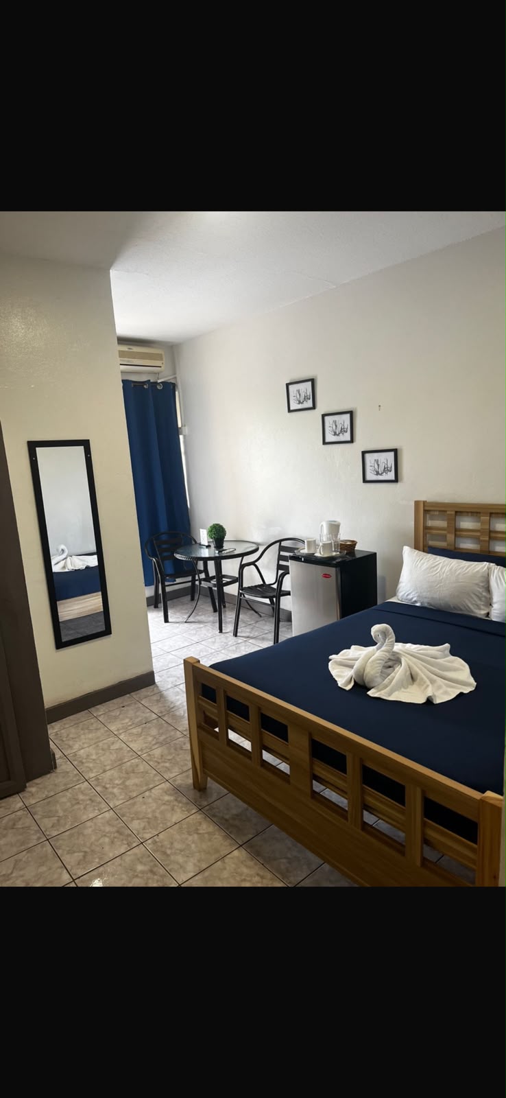 Family Studio at Golden Hideaway Inn